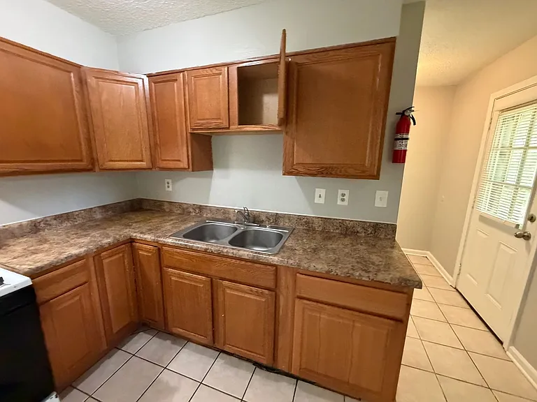 5596 Karen Dr — Photo 30