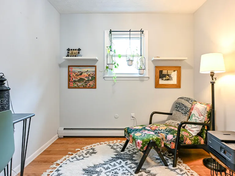 4 Greta Ln — Photo 17