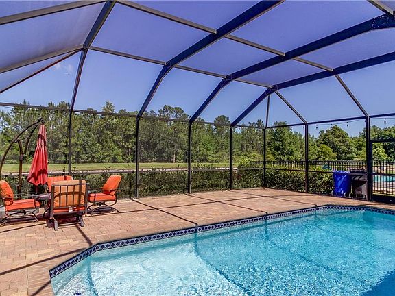 3rd image of 20436 Carolina Cherry Ct