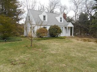 544 Lovely St, Avon, CT 06001