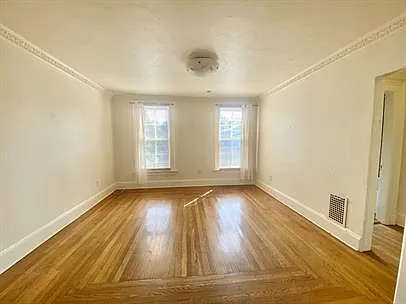 85 Clark St #2 — Photo 3