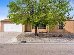 1741 Blueberry Dr NE, Rio Rancho, NM 87144