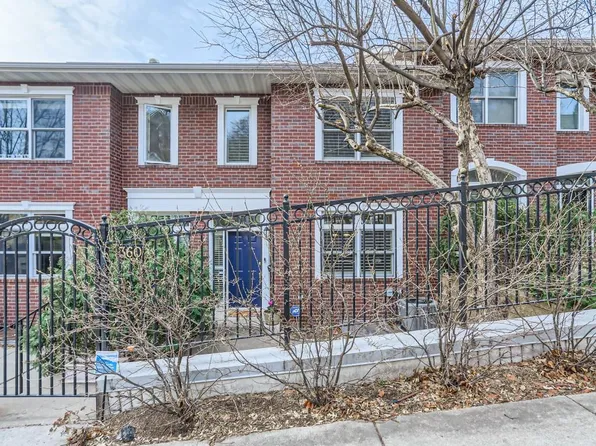 360 Ramsey St, Saint Paul, MN 55102