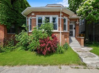 1220 E 71st Pl, Chicago, IL 60619