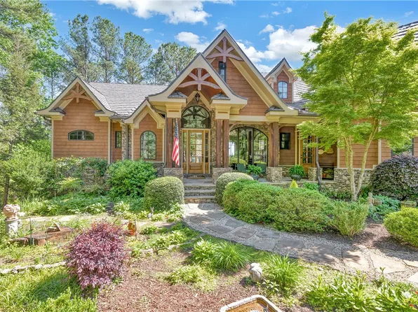 101 Baltusrol Ct, Sunset, SC 29685