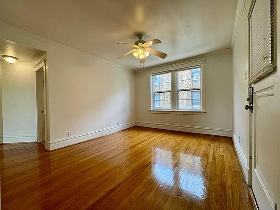 2nd image of 6716 Clayton Ave APT 2S