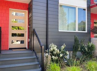 2521 S Washington St, Seattle, WA 98144