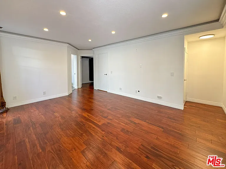1733 Malcolm Ave #7 — Photo 19