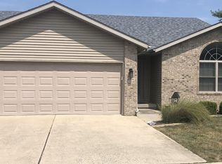 2705 Johnstone Rd, Springfield, IL 62711