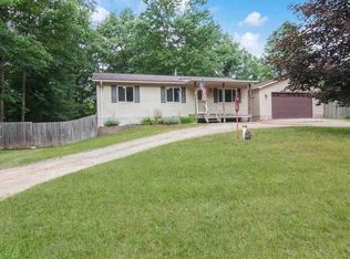 2762 Fashion Ave, Interlochen, MI 49643