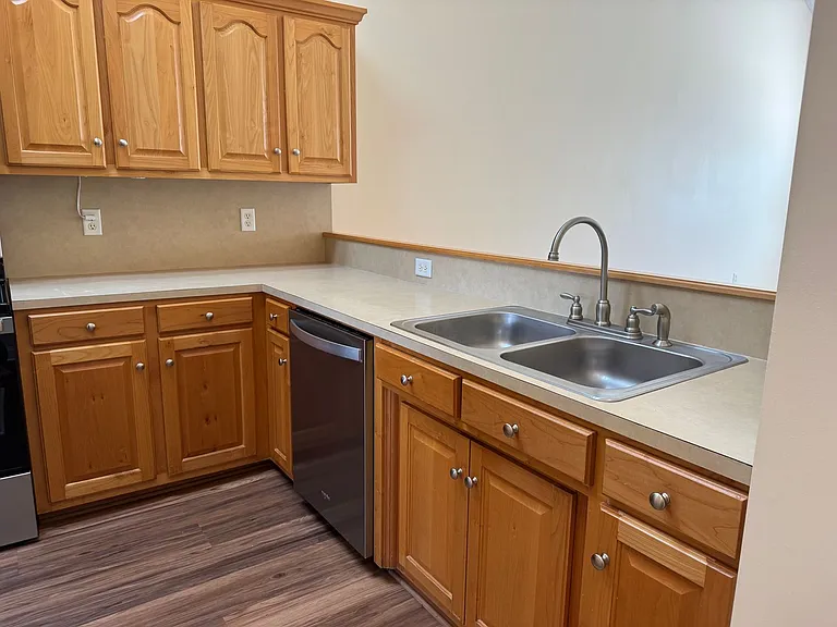 3848 Sage Ct — Photo 10