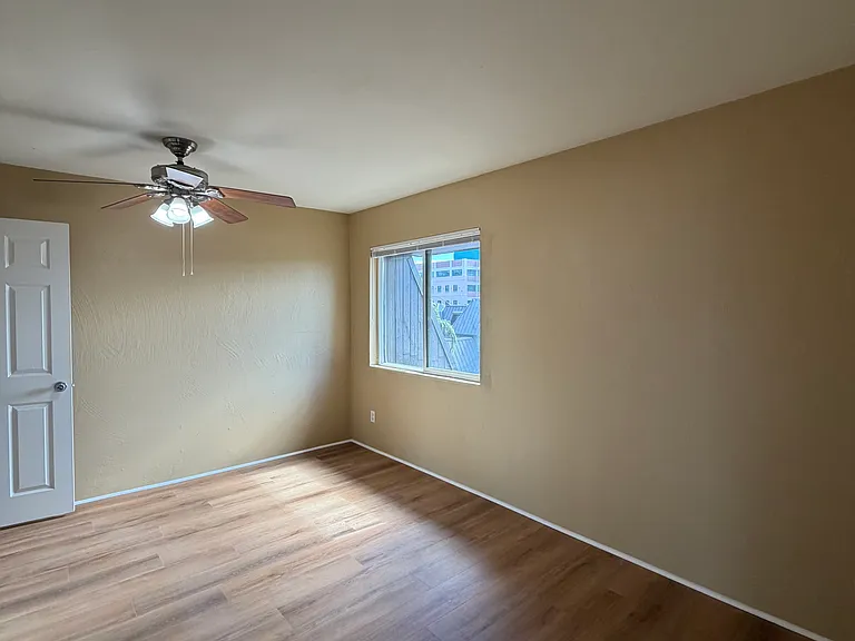 931 N Euclid Ave #216 — Photo 16