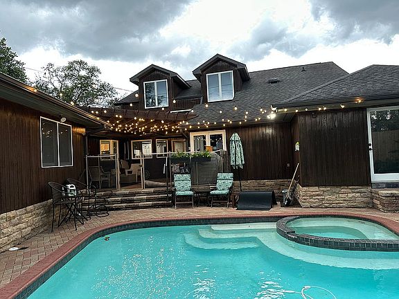 5th image of 4315 Breakwood Dr