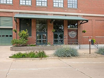 905 3rd St SE APT 305, Cedar Rapids, IA, 52401