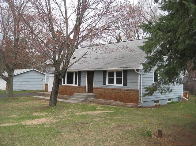 1st image of 4533 195th Ave NE