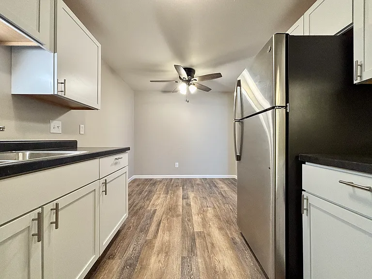 29 Capitol View Ter #5 — Photo 5