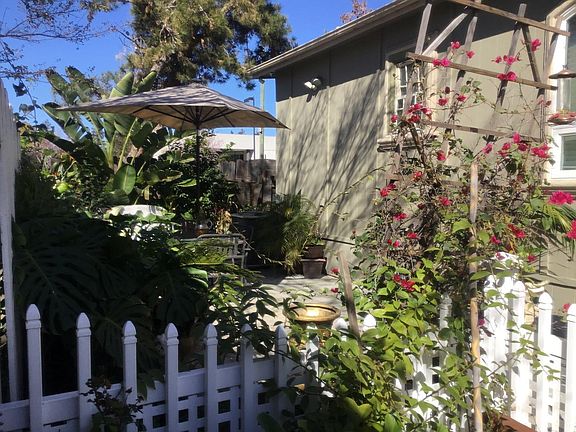 3rd image of 113 El Bosque Dr #113