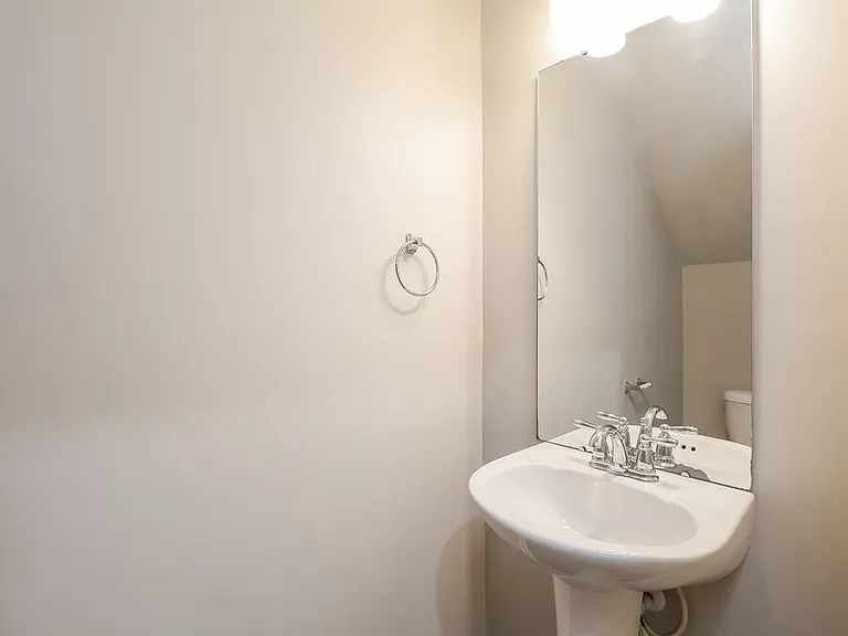 1017 Helms Rd — Photo 16