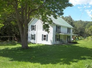 275 Clark Rd, Irvine, KY 40336