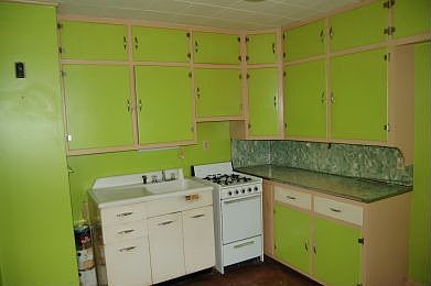 2nd image of 2840 Kishwaukee St