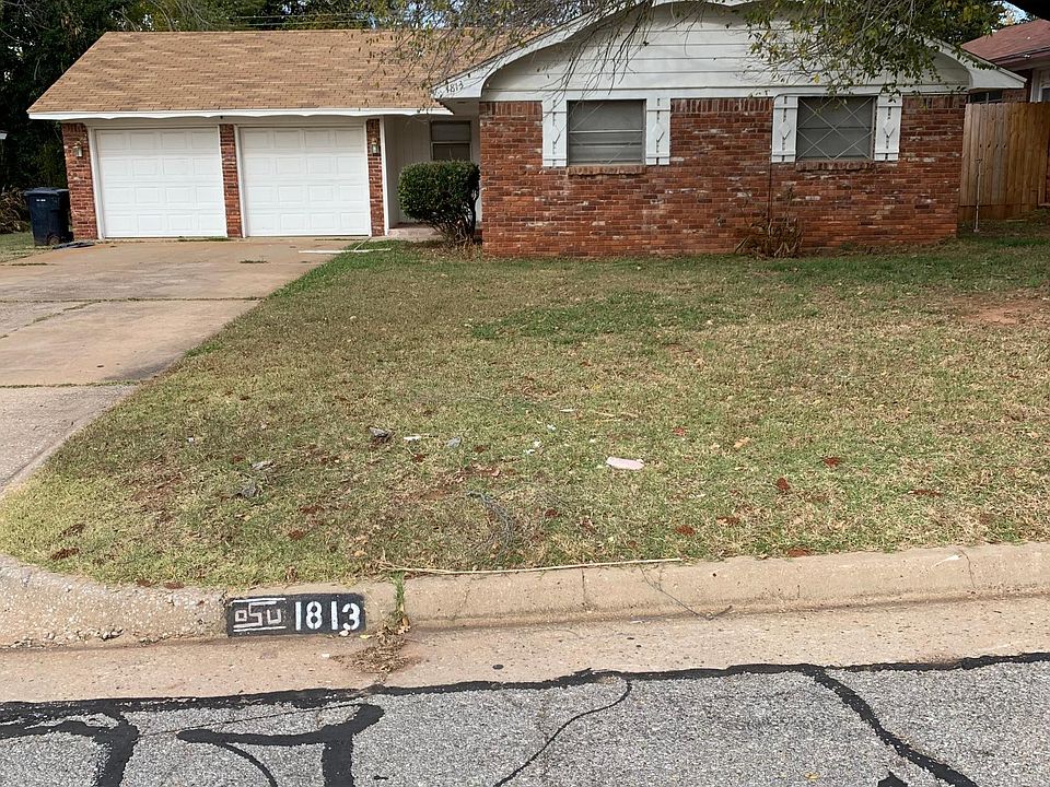 1st image of 1813 NE 56th St