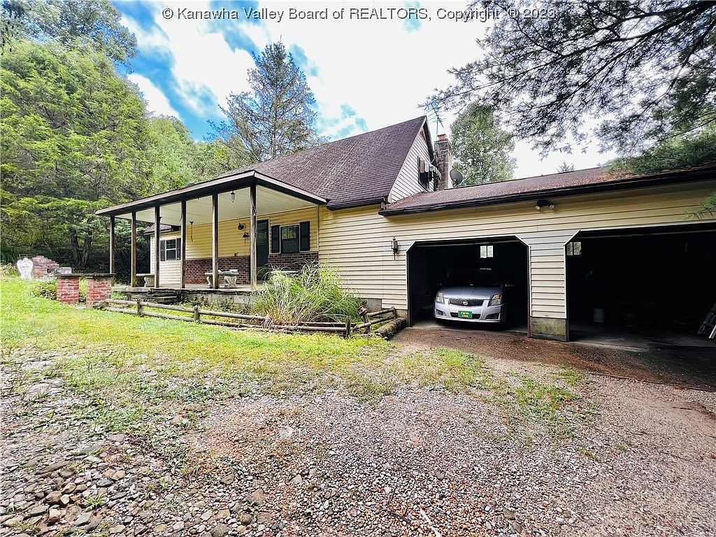 2422 Poca Fork Rd, Elkview, WV 25071 Zillow
