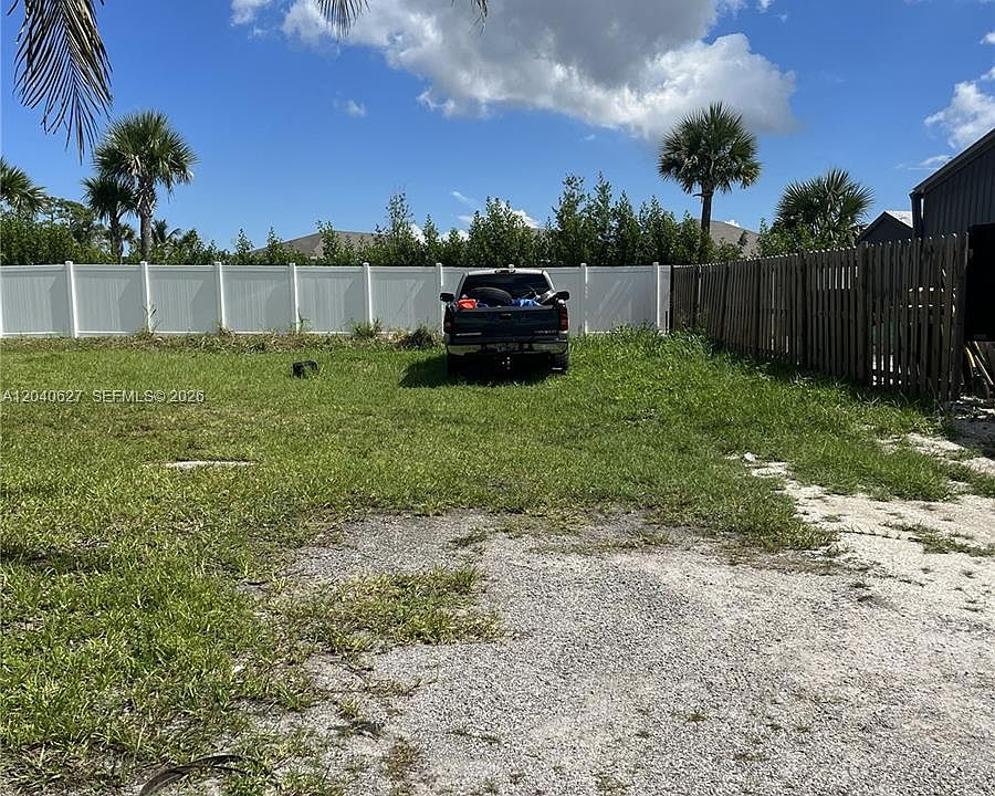 2nd image of 5754 SE Green Ln