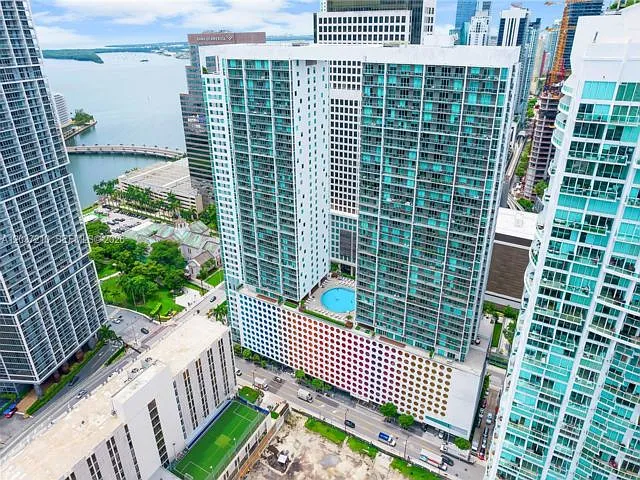 500 Brickell Ave #2700 — Photo 7