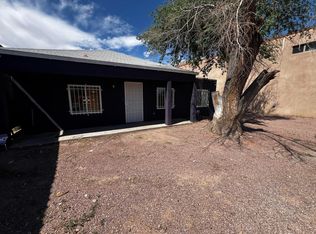 6913 Acoma Rd SE, Albuquerque, NM 87108