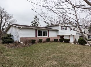1008 W Kensington Dr, Peoria, IL