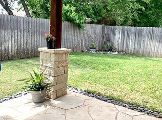 305 Village Trl, Trophy Club, TX 76262