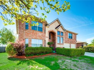 1202 Hampton Dr, Forney, TX 75126