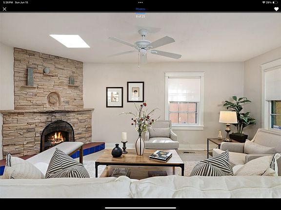 2nd image of 233 Rosario Blvd #1