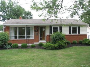 225 Brighton Rd, Tonawanda, NY 14150
