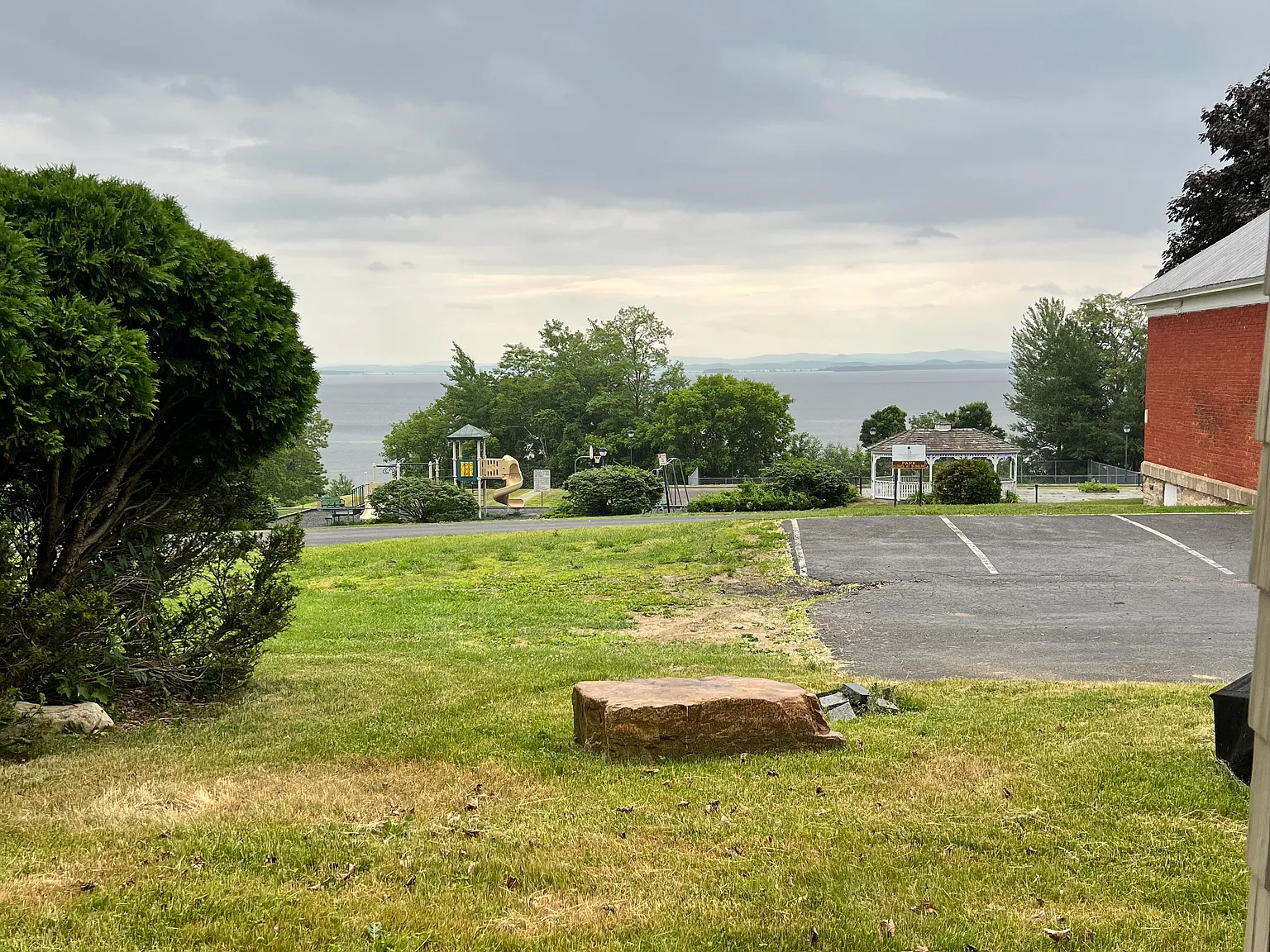 30 Sable St — Photo 3