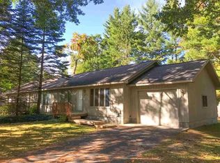 6534 South Ave #B, Indian River, MI 49749