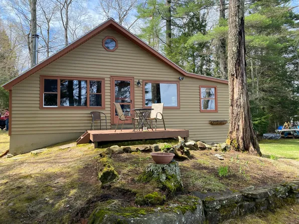 206 Torsey Shores Road, Readfield, ME 04355