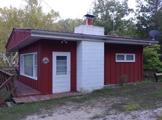 31538 Lakeshore Dr, Warsaw, MO 65355