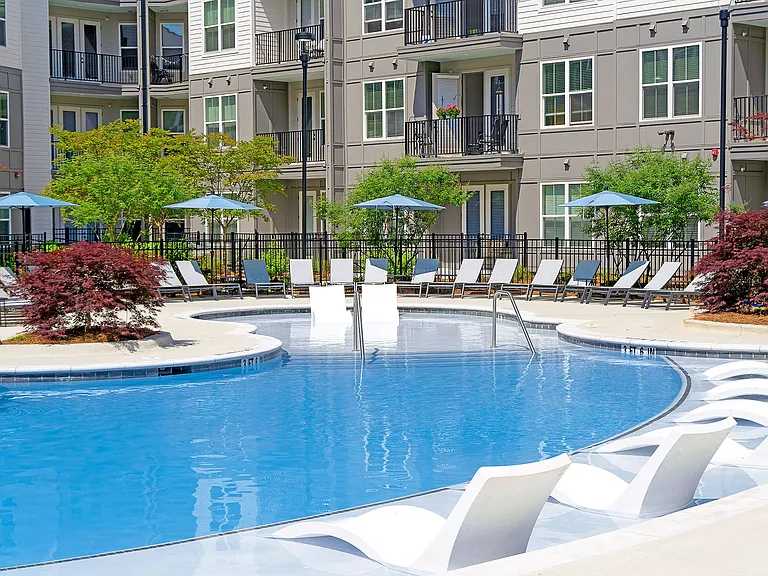 The Tomlin Luxury Apartments — Photo 29