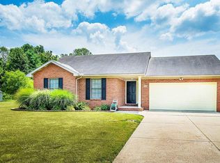 7844 Crystal Ct, Newburgh, IN 47630