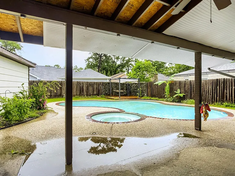 3734 Blue Lake Dr — Photo 31