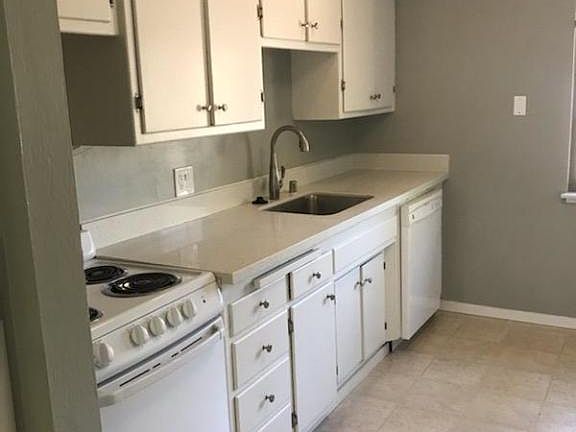 2nd image of 2514 Q St APT 5