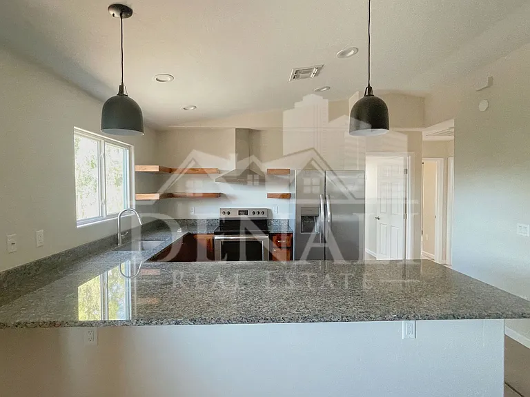2618 N Sparkman Blvd #2 — Photo 6