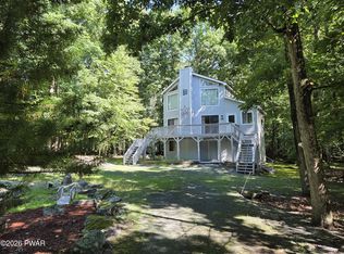 329 Falling Waters Blvd, Lackawaxen, PA 18435