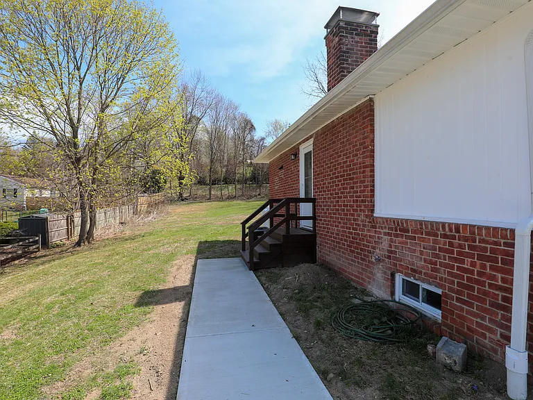 111 Zandhoek Rd — Photo 5