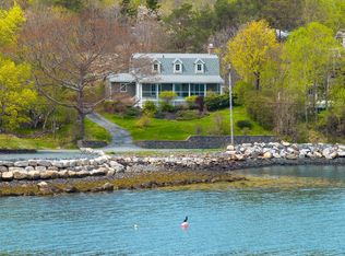 11 Keefe Dr, Halifax, NS B3P 2J1
