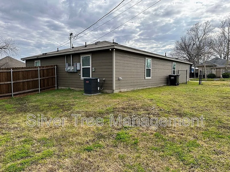 2914 Jones St #A — Photo 25