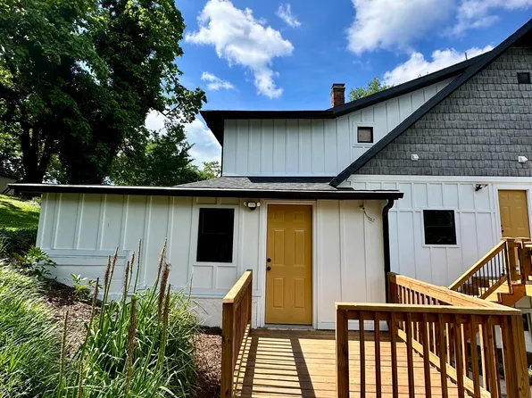 1368 Buena Vista Blvd SE #B, Roanoke, VA 24013