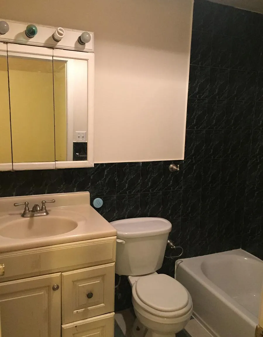 727 Newark Avenue — Photo 4
