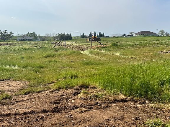 2nd image of 1551 Goose Creek Rd